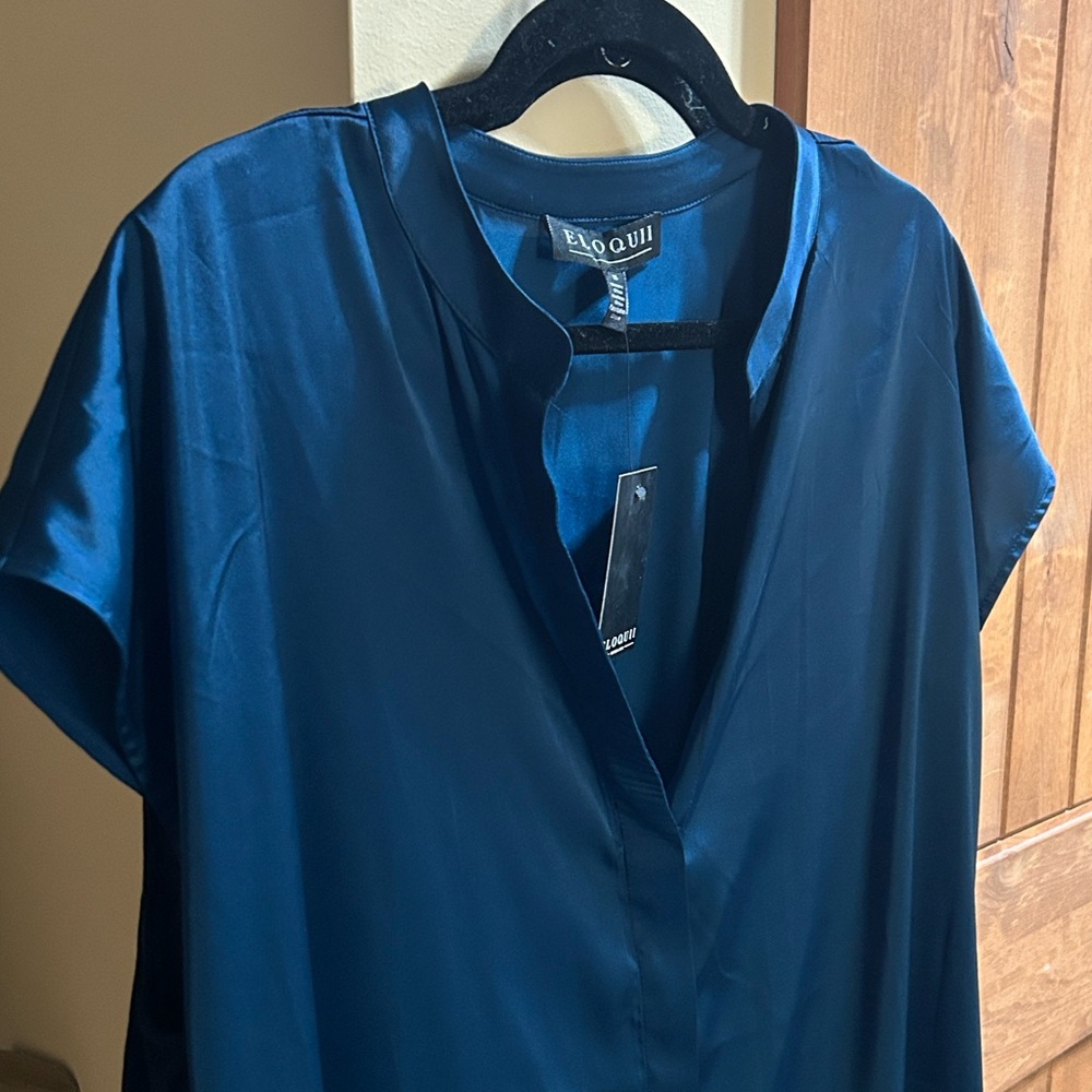 Eloquii Split Neck Blouse Size 16 Deep Acquamarine Cap Sleeve NWT Holiday Ready!